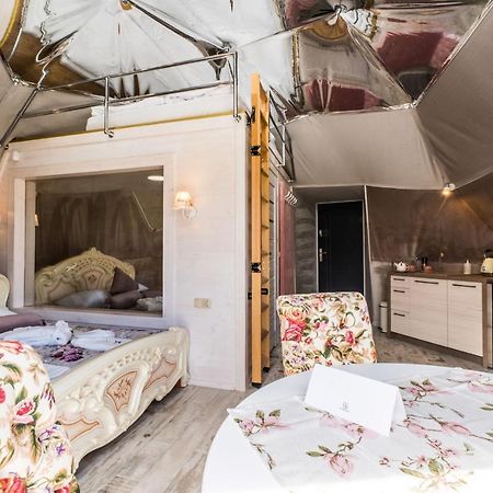 Готель Glamp Royal Білий Дунаєць Екстер'єр фото